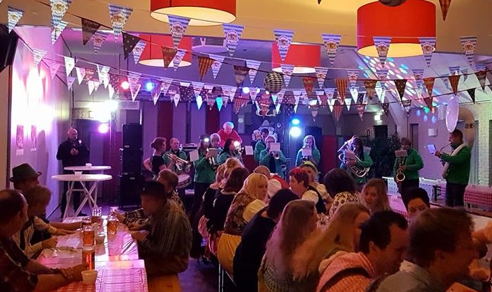 Muzikale gezelligheid tijdens Oktoberfest en najaarsconcert afgelopen weekend